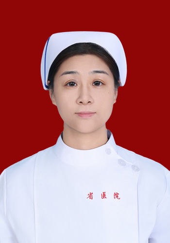 张蕾